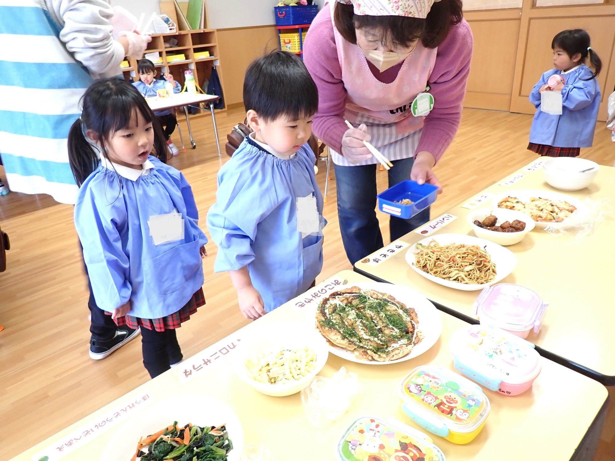 写真：おもちつき